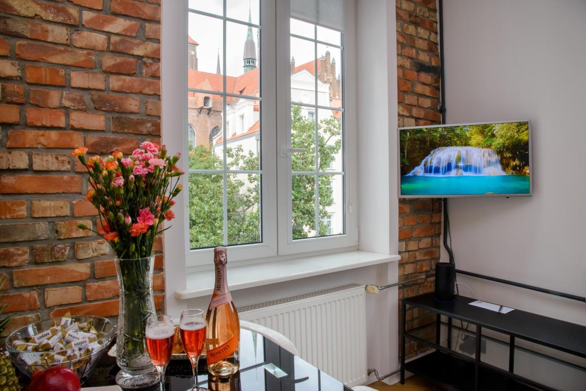 Maya'S Flats & Resorts 63 - 3 Rooms Apartment On Chlebnicka Street Old Town 그단스크 외부 사진