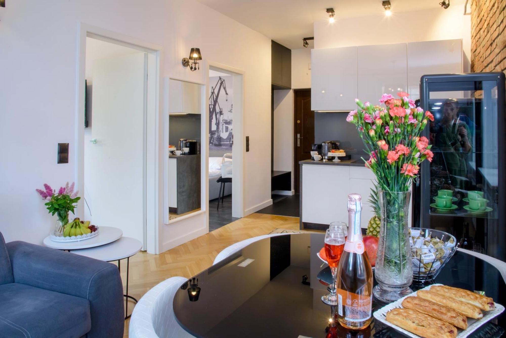 Maya'S Flats & Resorts 63 - 3 Rooms Apartment On Chlebnicka Street Old Town 그단스크 외부 사진